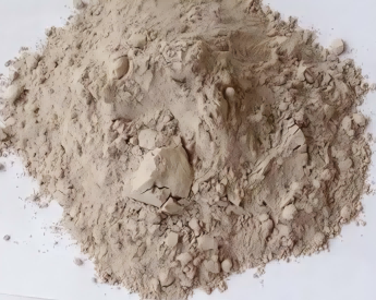 海城引气剂特点 引气剂在混凝土中的应用 引气剂使用注意事项